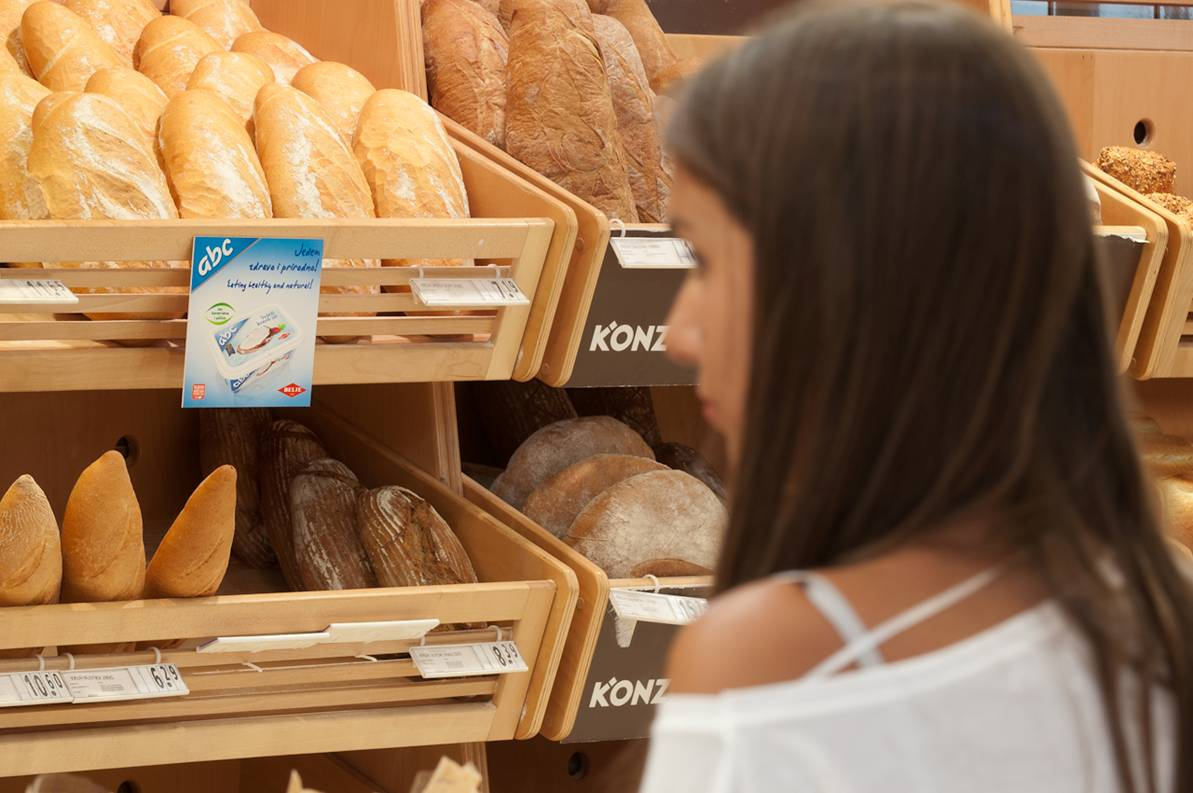 oglašavanje na sekciji kruha